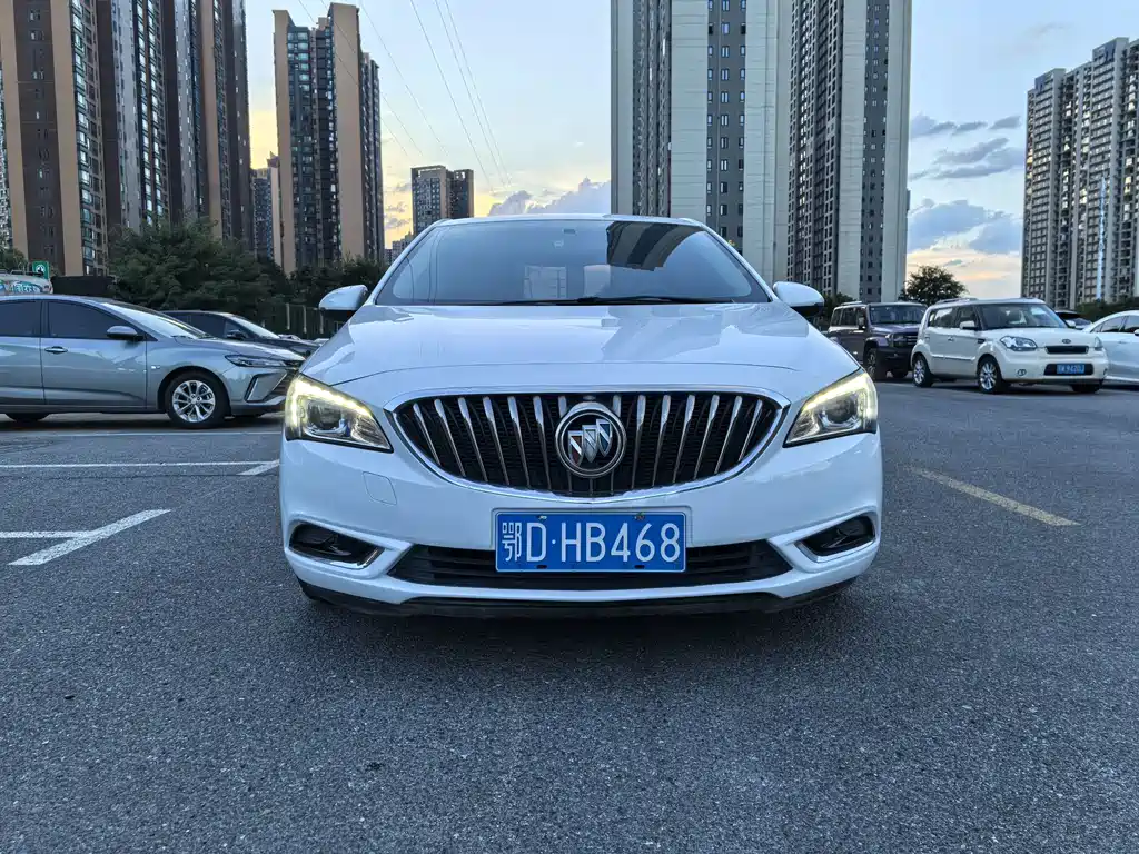 Buick Verano — миниатюра 2
