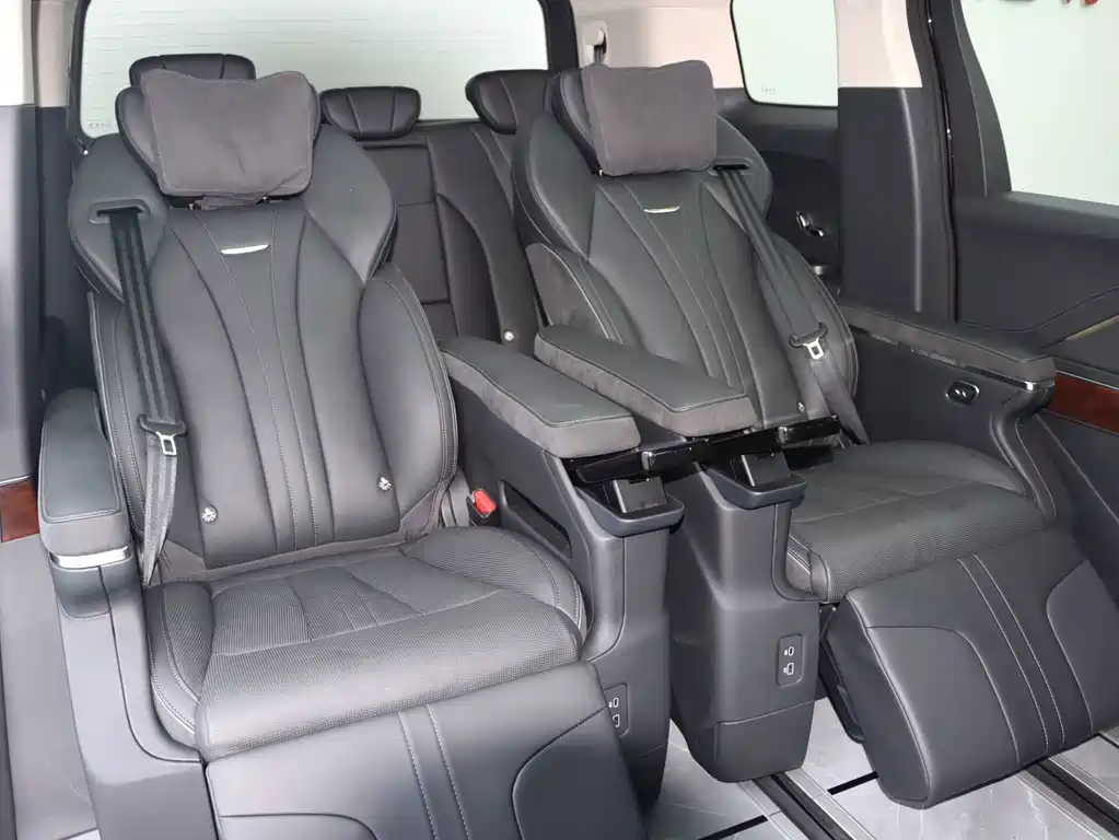 Hongqi Hongqi HQ9 PHEV — миниатюра 20