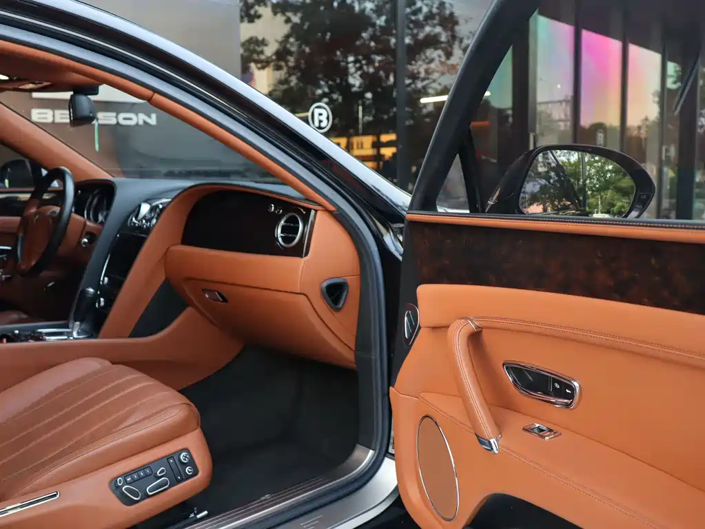 Bentley Flying Spur 2014 4.0T V8 Luxury