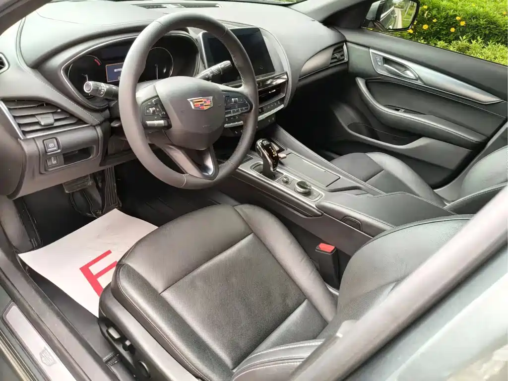 Cadillac CT5 — миниатюра 7