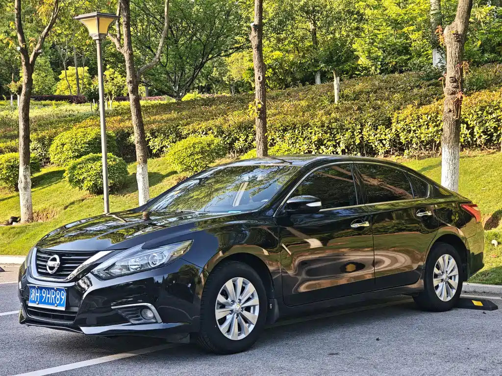 Nissan Teana 2018
