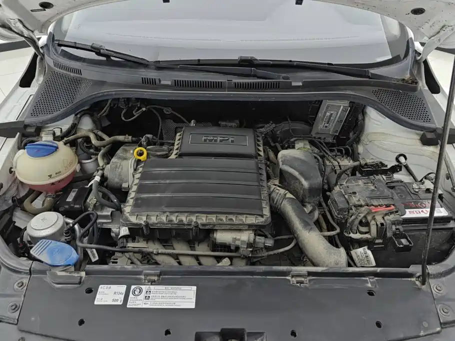 Skoda Rapid — миниатюра 10
