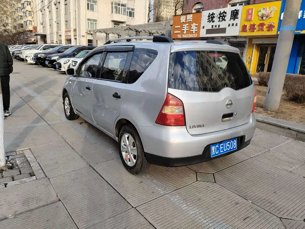 Nissan Livina — миниатюра 4