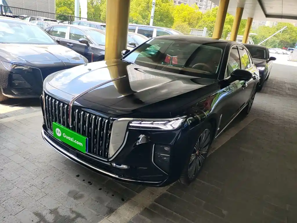 Hongqi H9 2025 2.0T Luxury 5 мест
