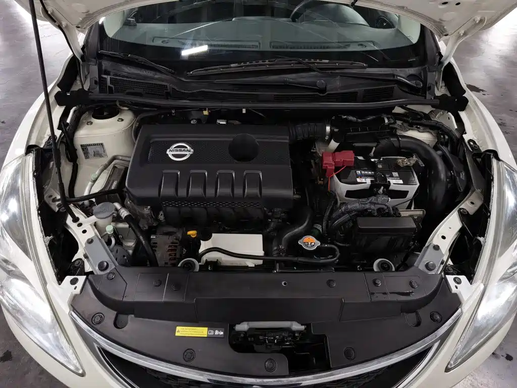 Nissan Tiida 2014 1.6L CVT