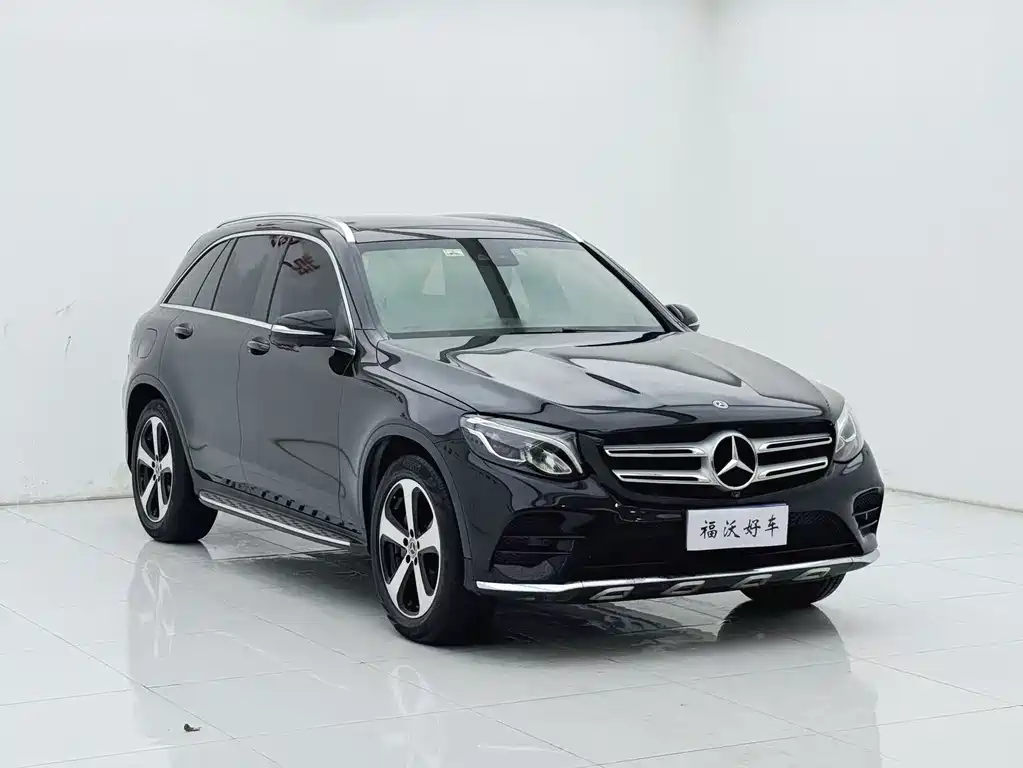 MERCEDES-BENZ GLC