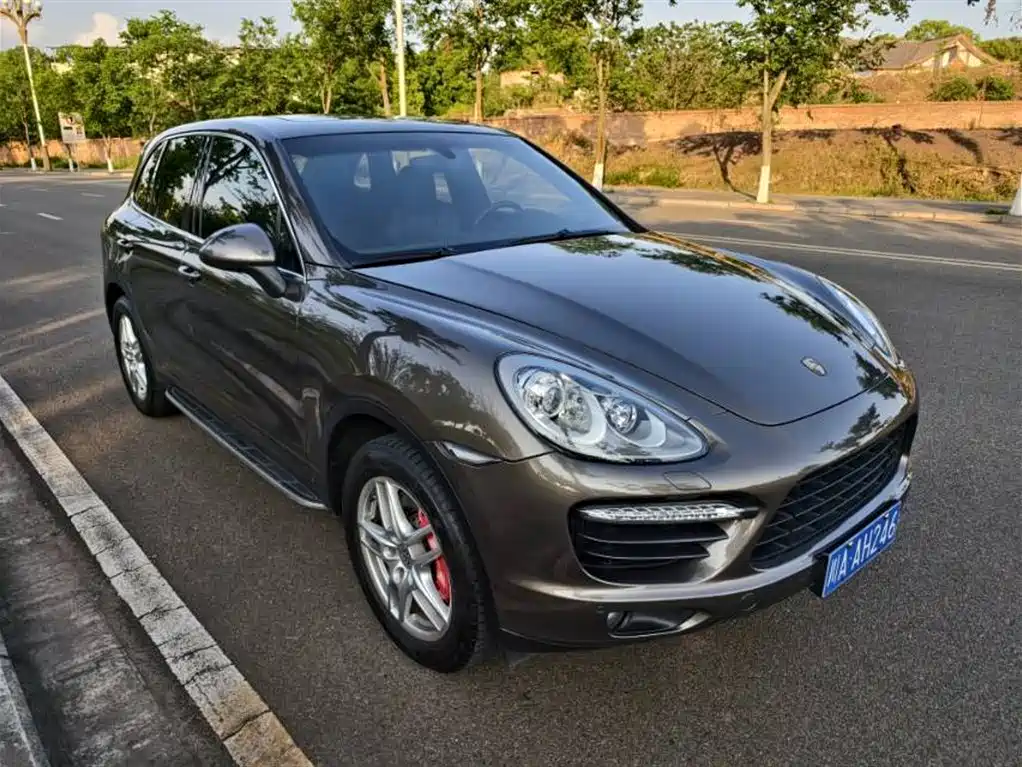 Porsche Cayenne 2011 Cayenne Turbo 4.8T