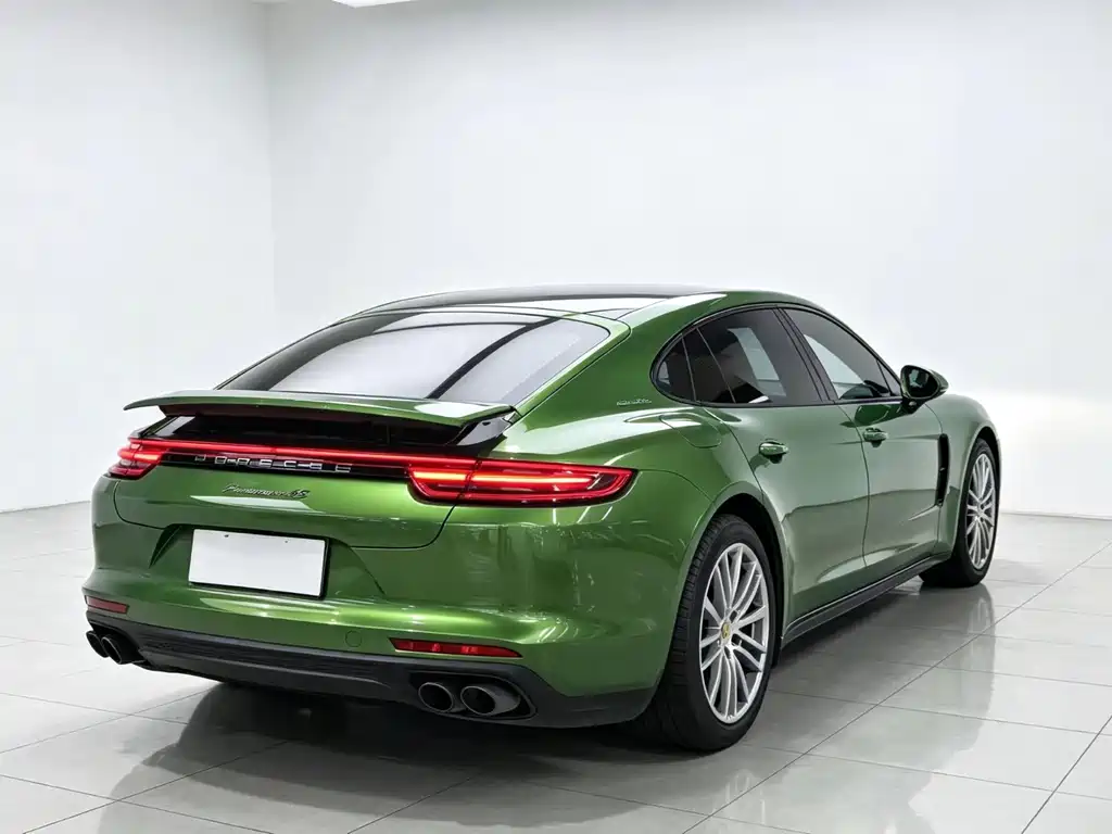 Porsche Panamera — миниатюра 7