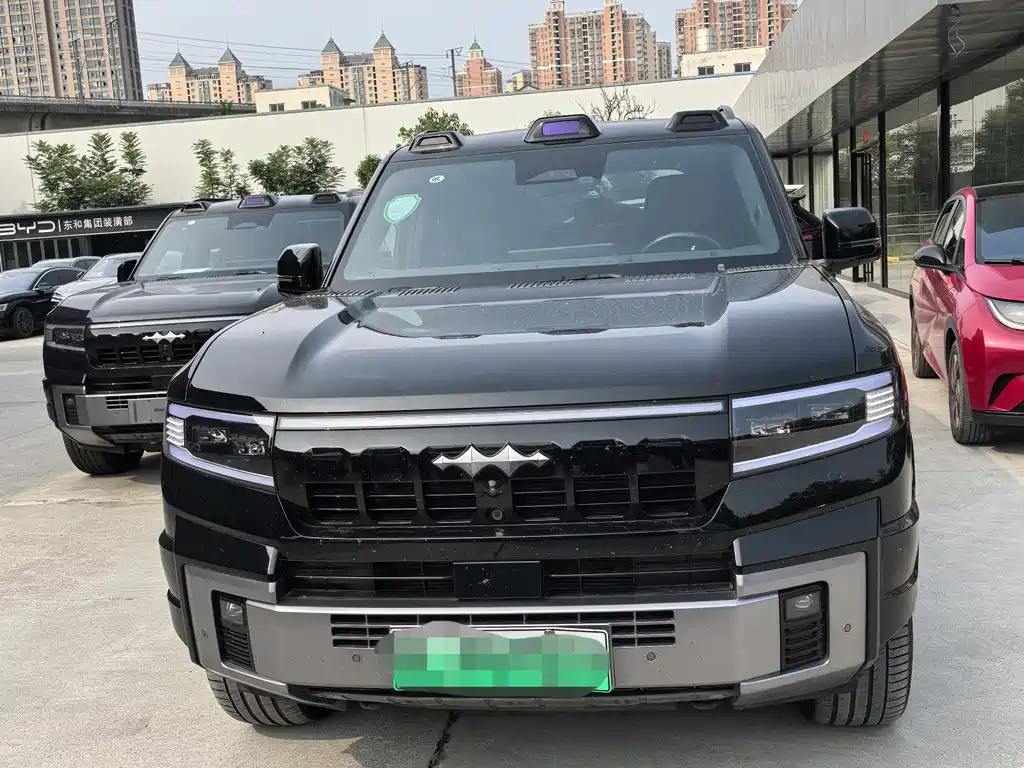 Fangchengbao Leopard 8 8 2025 Flagship 7 мест