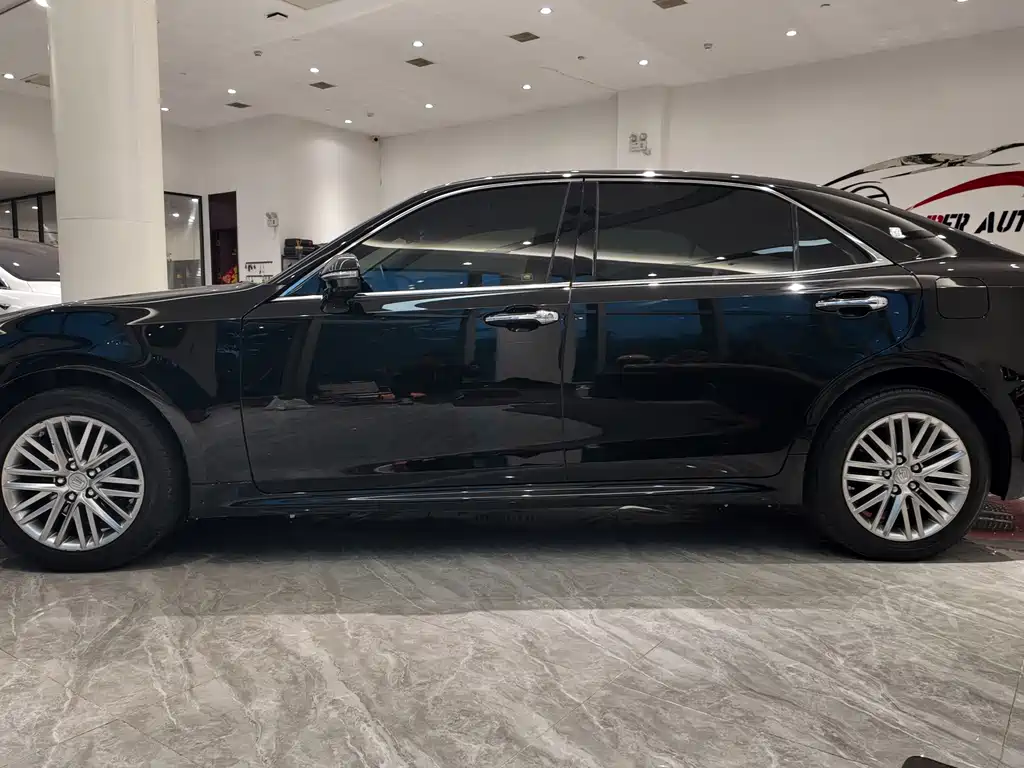 Toyota Crown 2017 2.0T Sport