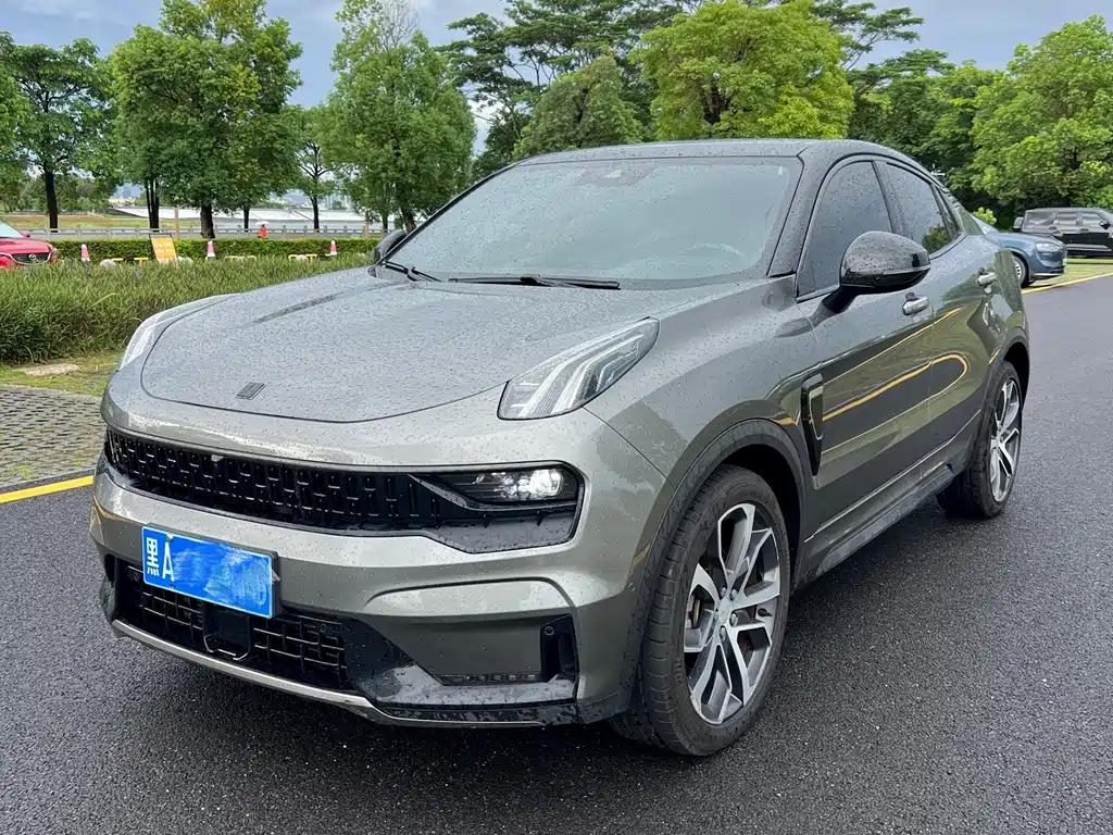 Lynk & Co 05 — миниатюра 2