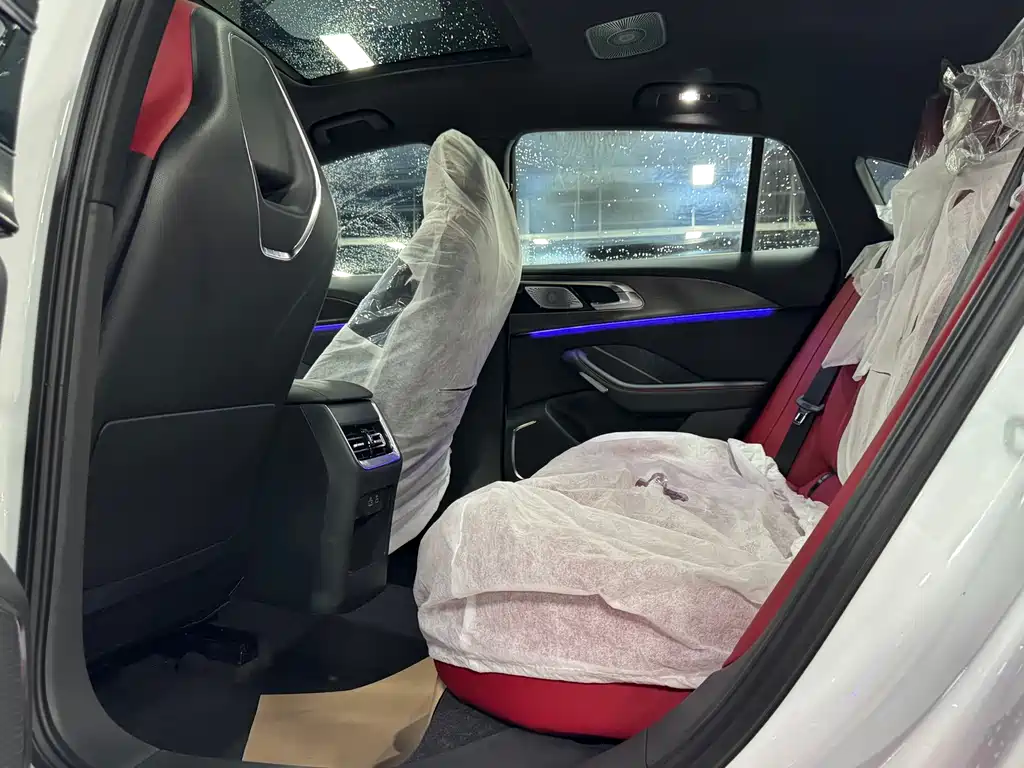 Hongqi H6 2025 2.0T