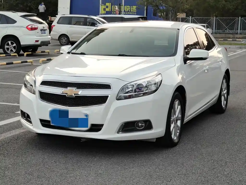 2012 Chevrolet Malibu - zdjęcie 1 z 12