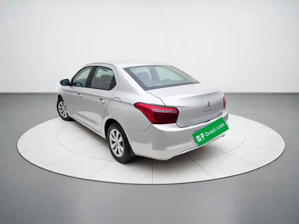 Citroen Elysee — миниатюра 4