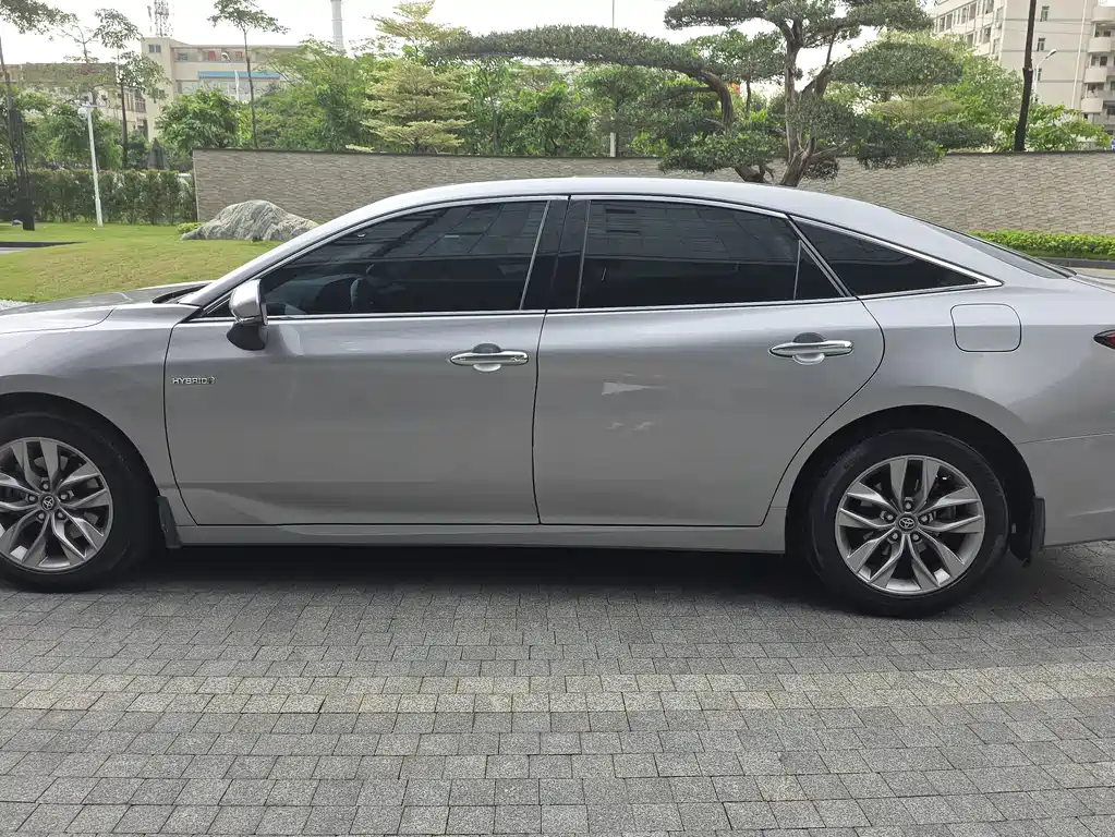 Toyota Avalon 2019 2.5L Luxury V