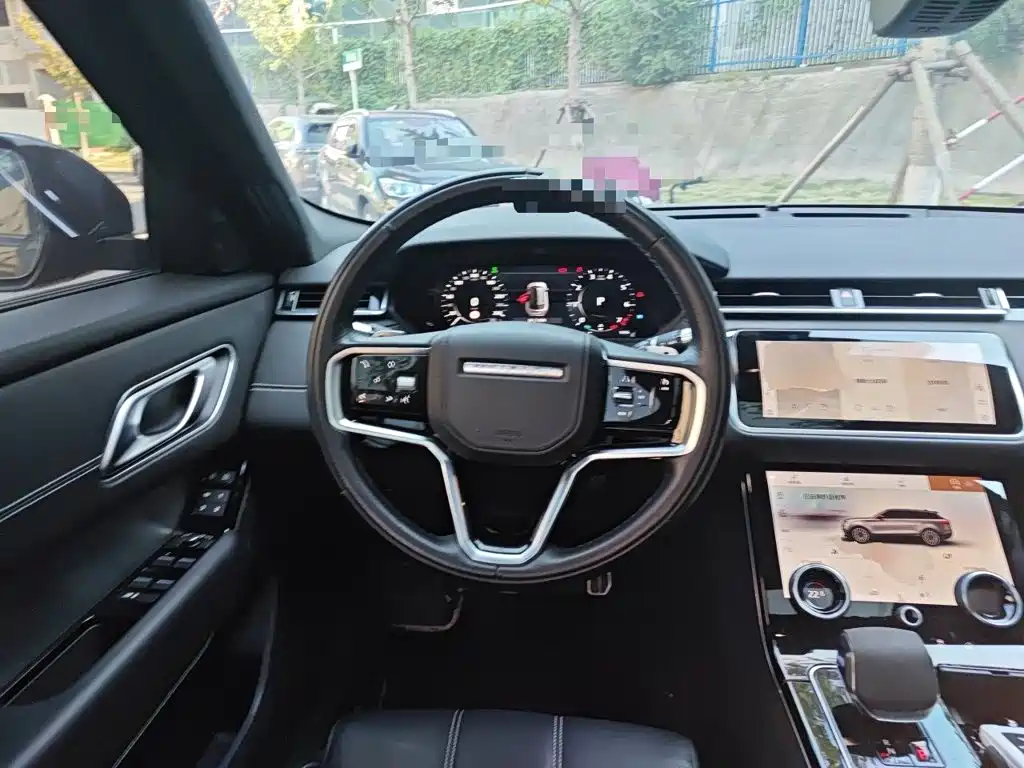Land Rover Velar — миниатюра 6