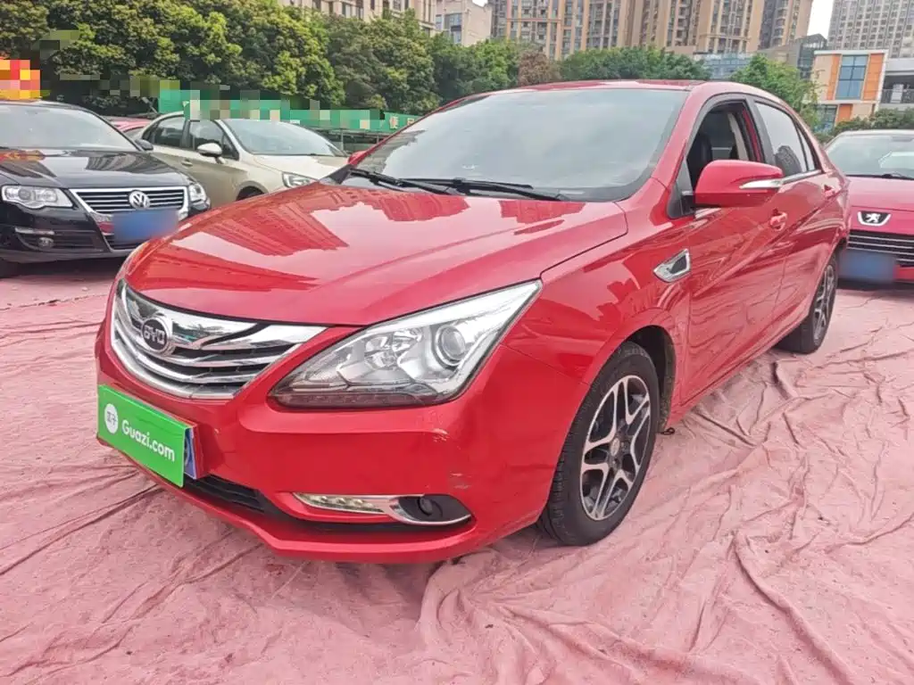 BYD G5