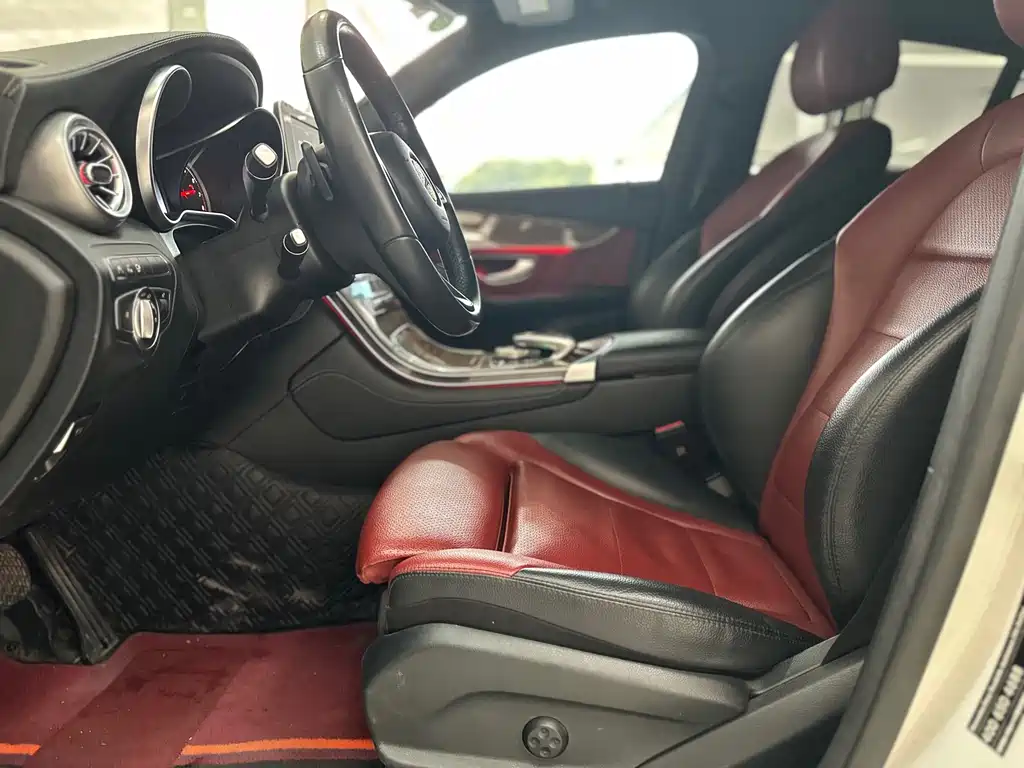 MERCEDES-BENZ GLC COUPE