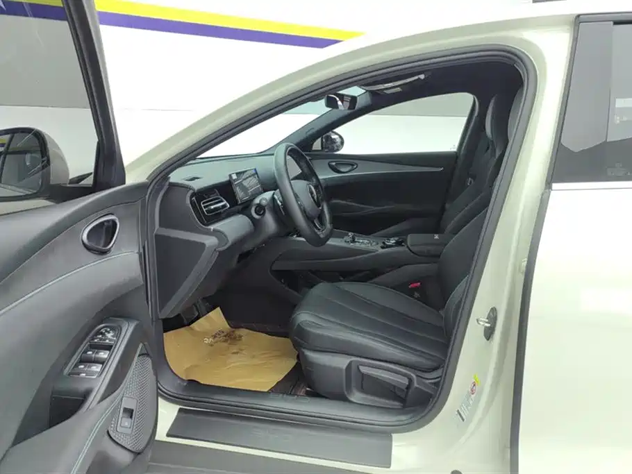 BYD Seal 06 06 2025 DM-i Smart Drive 80KM Luxury