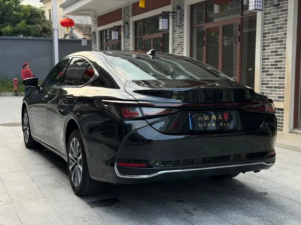 Lexus ES 2025 200 Premium