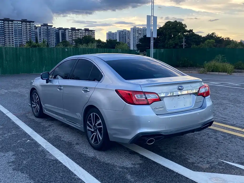 Subaru Legacy 2018 2.5i EyeSight
