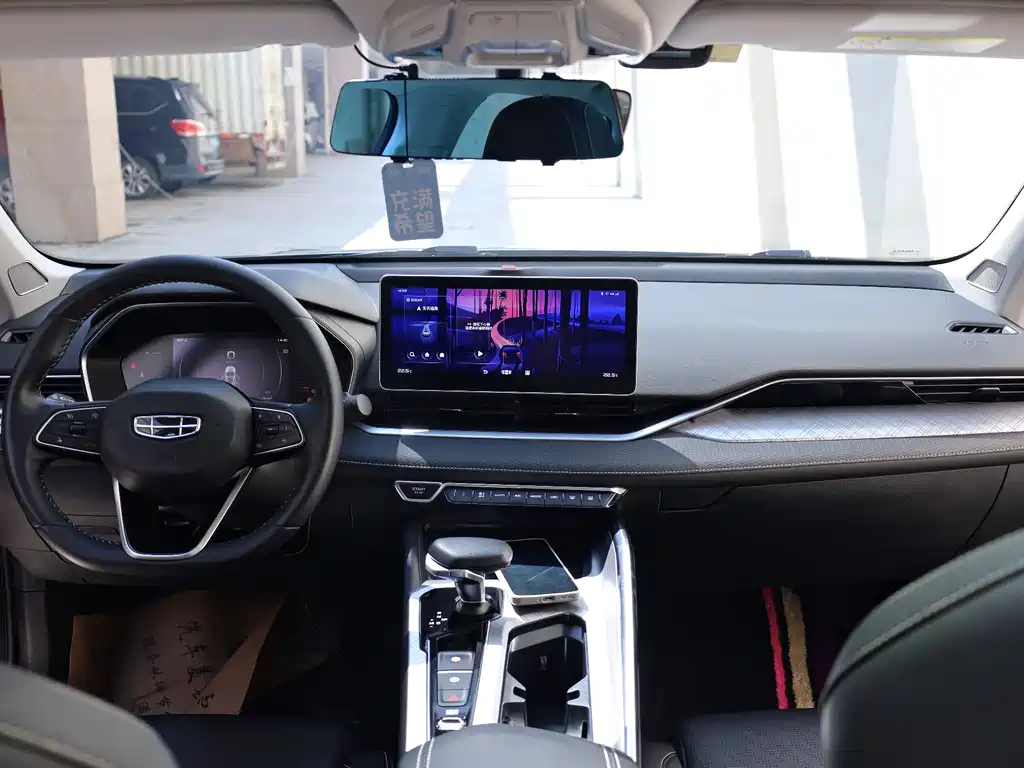 Geely Preface 2021 2.0TD Luxury +