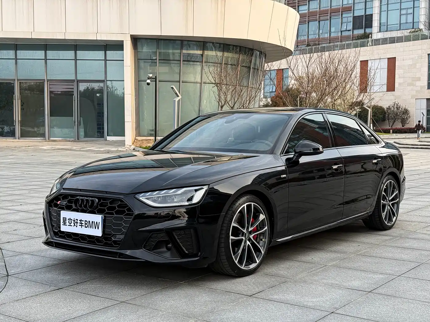 奥迪A4L 2020款 45 TFSI quattro 臻选动感型 2021