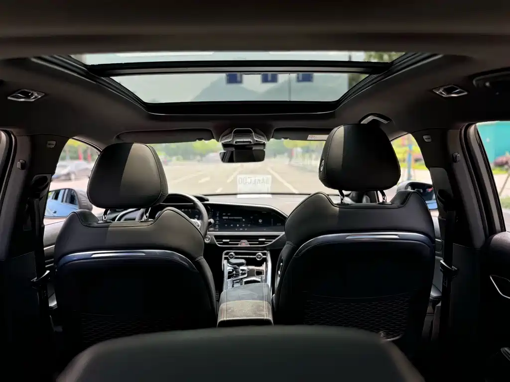 GEELY AUTOMOBILE XINGYUE