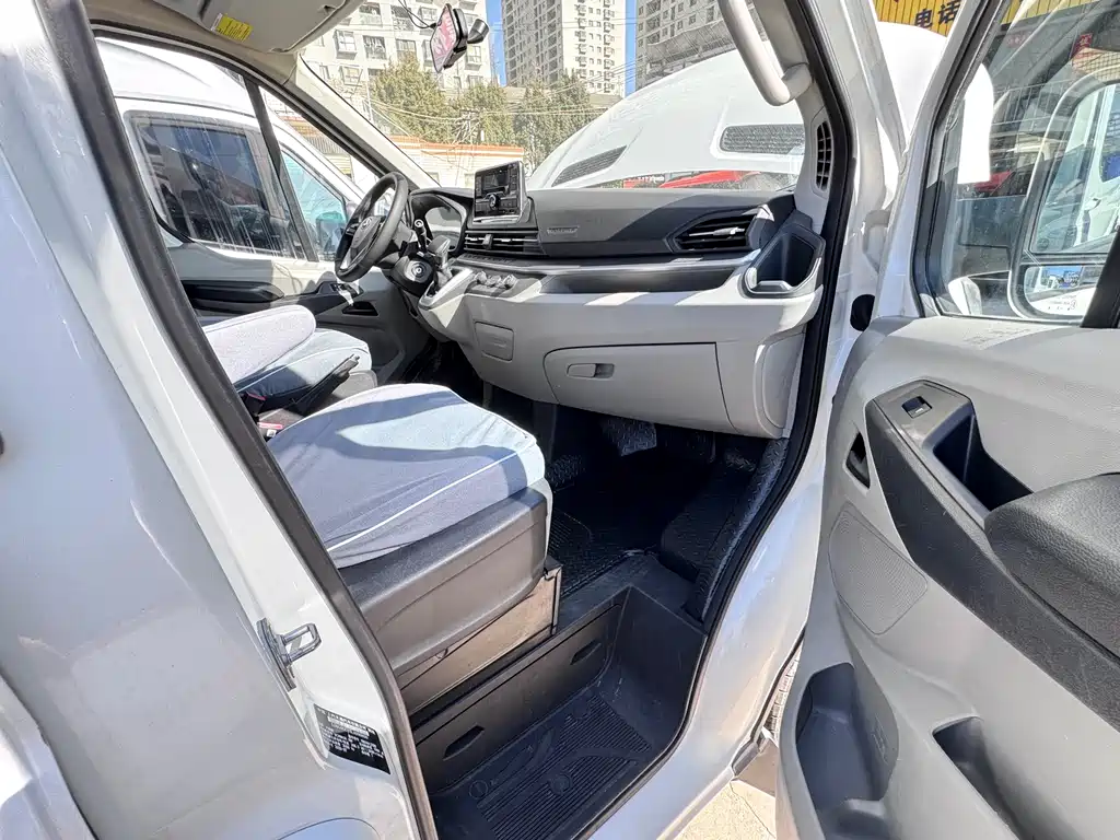 SAIC MAXUS XINTU V90