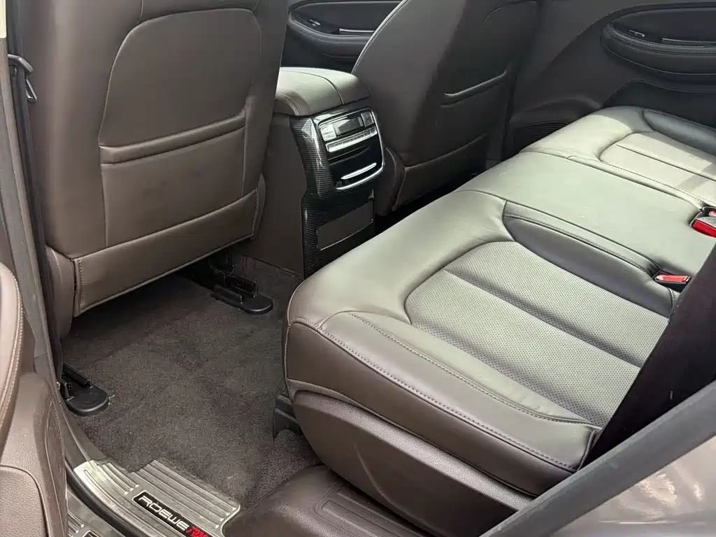 Roewe RX8 — миниатюра 12