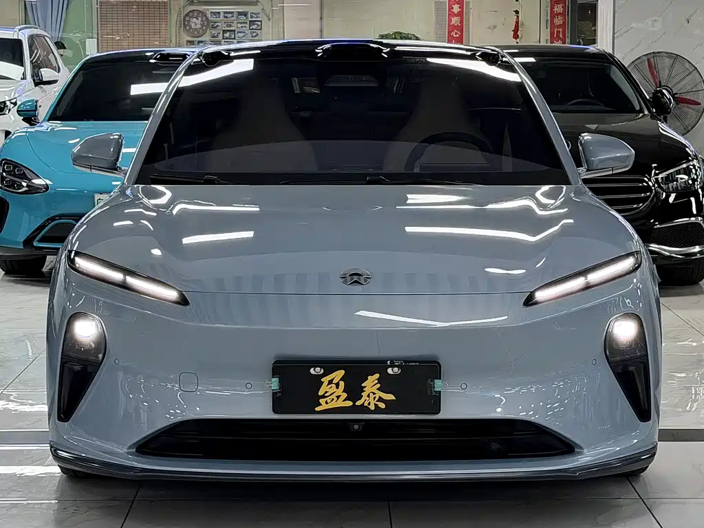 NIO NIO ET5