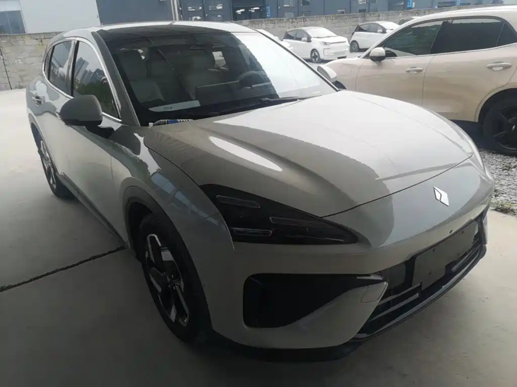 Baojun Yunhai — миниатюра 4