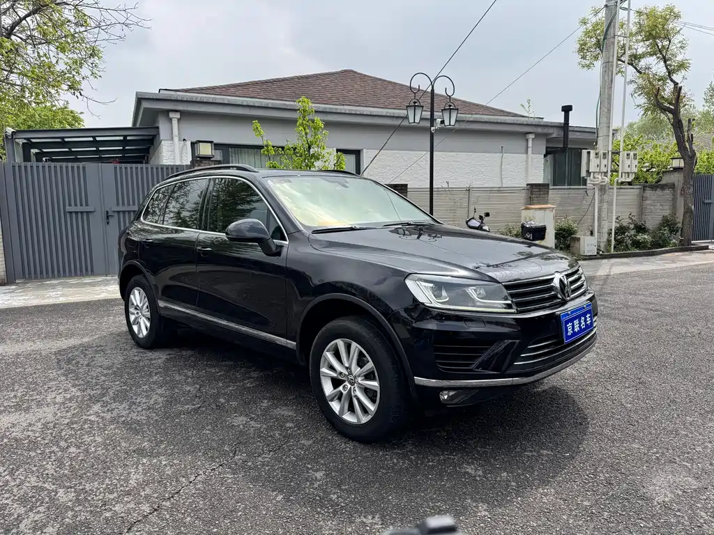 Volkswagen Touareg 2017 3.0TSI