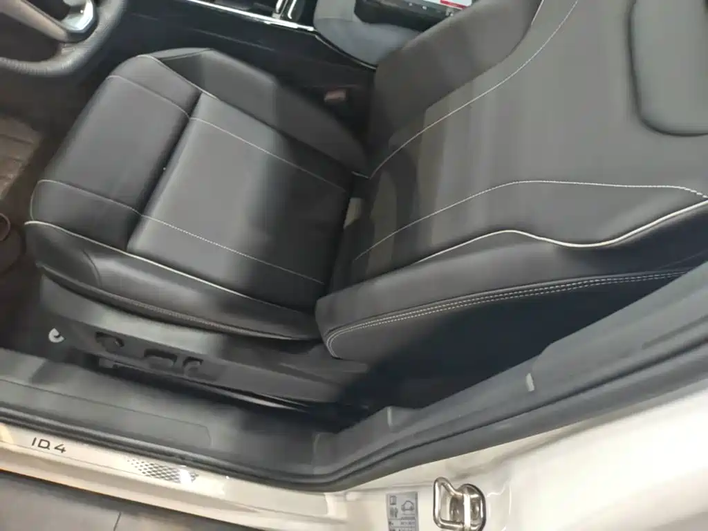 Volkswagen ID.4 X — миниатюра 15