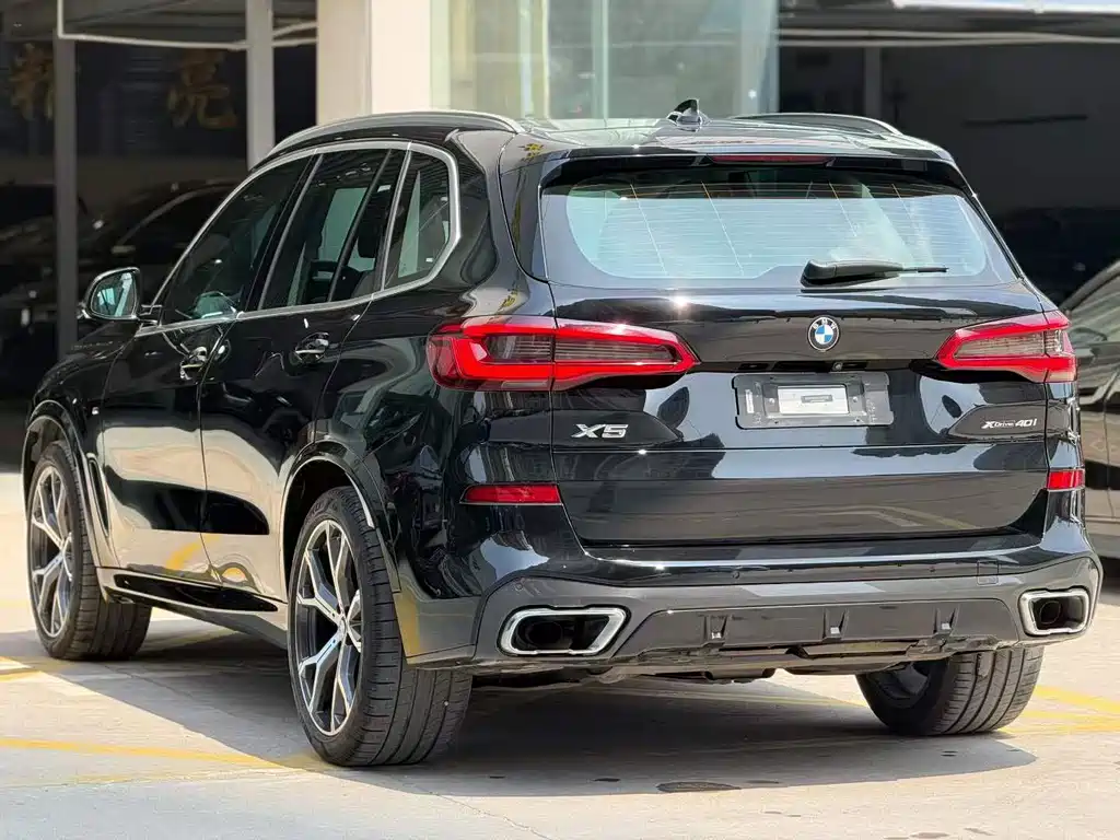 BMW X5 (Import) — миниатюра 9