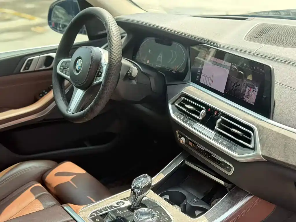 BMW X5 (Import) — миниатюра 6