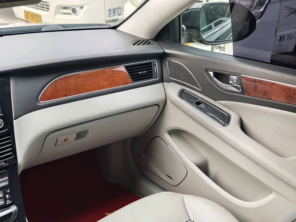 Hongqi Hongqi H7 — миниатюра 14