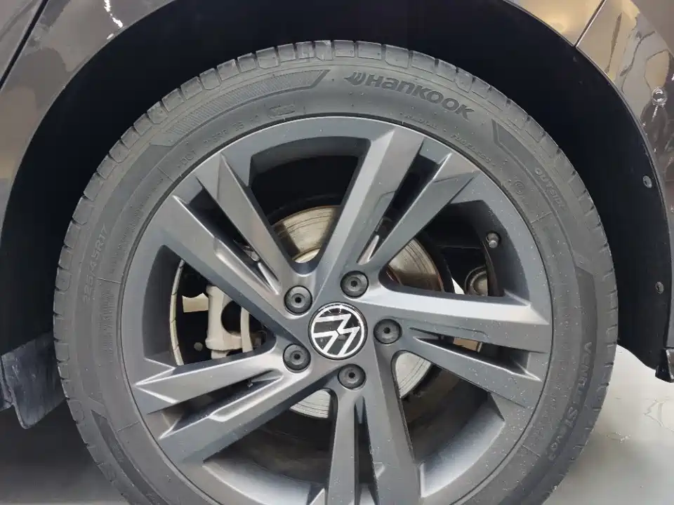 Volkswagen Golf — миниатюра 15