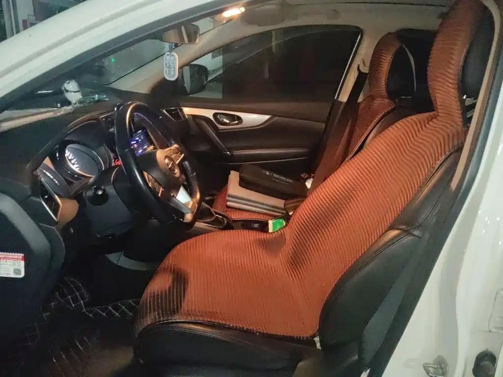 Nissan Qashqai — миниатюра 8