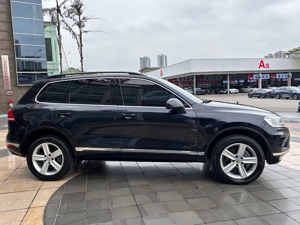 Volkswagen Touareg — миниатюра 22