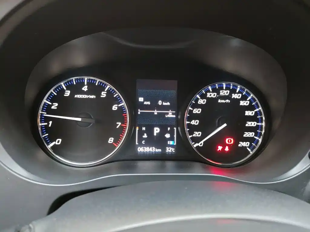 Mitsubishi Outlander — миниатюра 12