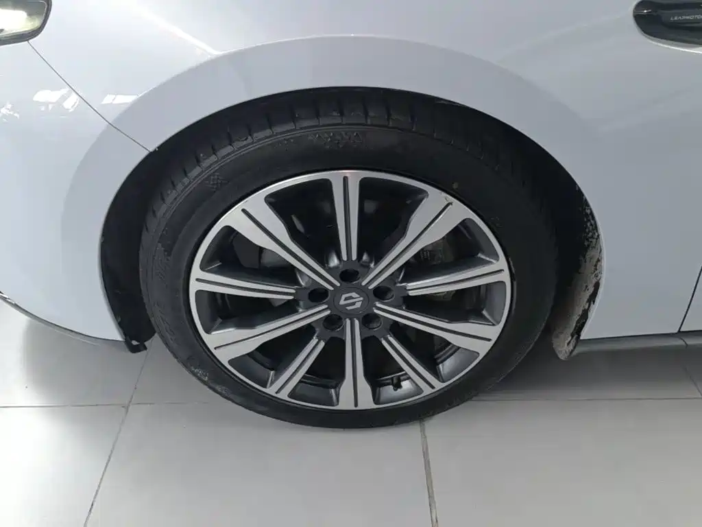 Leapmotor Leapmotor C01 — миниатюра 23
