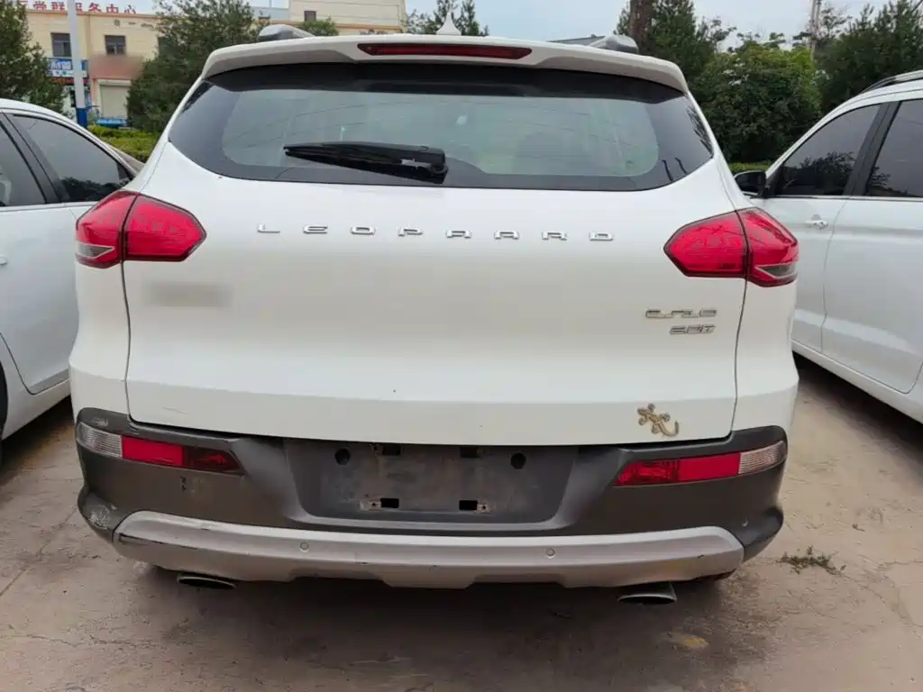 Changfeng CS10 2015 2.0T MT