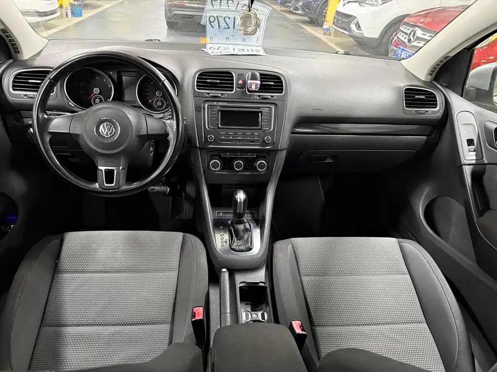 Volkswagen Golf — миниатюра 7
