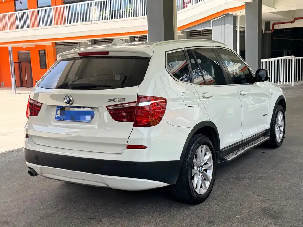 BMW X3 (Import) — миниатюра 7