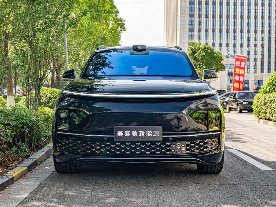 Li Auto Li L8 — миниатюра 14