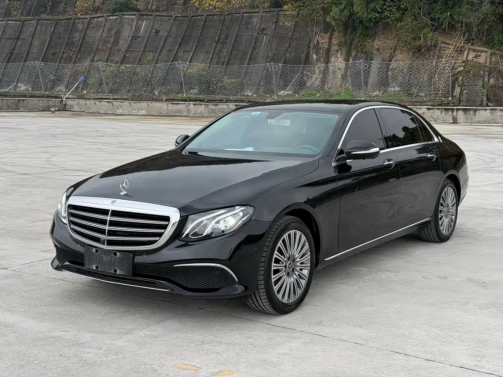 Mercedes-Benz E-Class 2020