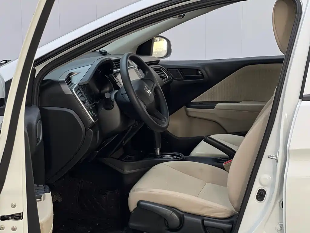 Honda City — миниатюра 7