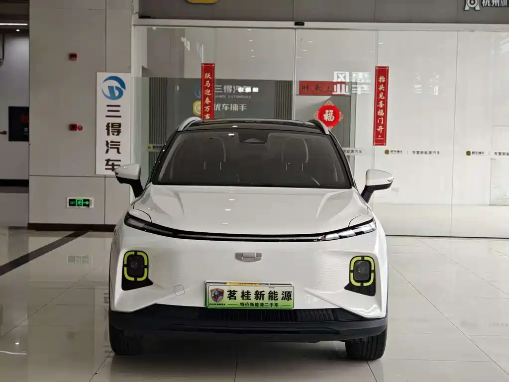 Geely E Firefly E 2023 401KM 5 мест
