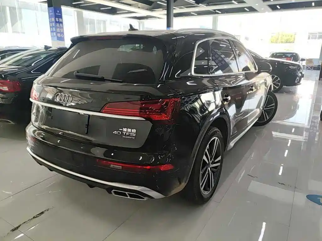 Audi Q5L — миниатюра 3